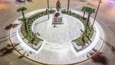 Karacabey’de Cumhuriyet Meydanı Yenilenen Yüzüyle Göz Kamaştırıyor