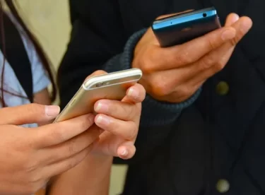 TSE, ikinci el cep telefonu satışında standartları belirledi