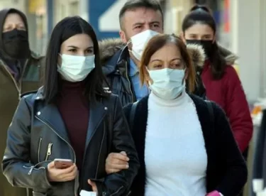 Kovid-19’la mücadelede ‘Yerinden Karar’ dönemi başlıyor! Bilim Kurulu üyelerinden açıklama