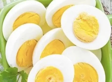 1 haşlanmış yumurtada kaç kalori var sarısı kaç kalori?