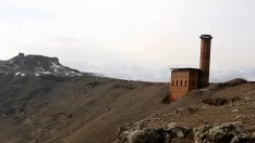 Anadolu’da Türklerin ilk camisi Melikşah’ın emaneti ibadete açılıyor