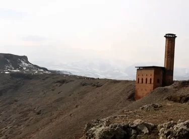 Anadolu’da Türklerin ilk camisi Melikşah’ın emaneti ibadete açılıyor