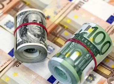 Dolar ve euronun ateşi çıktı! Dolar rekora gidiyor, euro 9 lirayı aştı