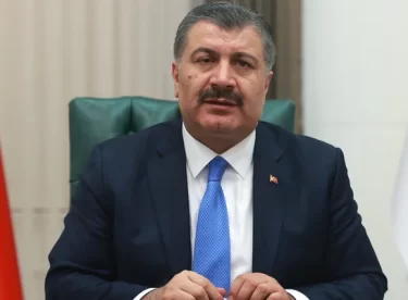 Fahrettin Koca: Aşılamada yeni gruba geçiyoruz